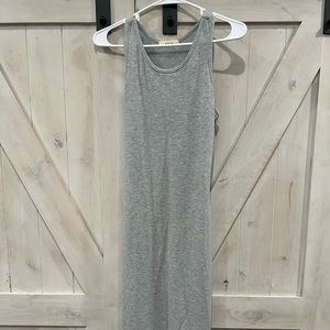 Grey midi cotton dress. Worn once. Great condition!